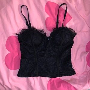 Black bustier 💕